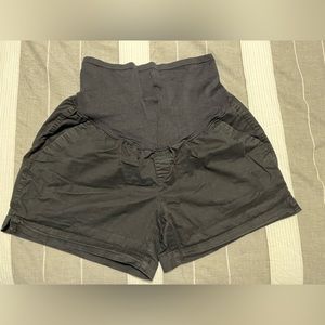 Old Navy Maternity Shorts